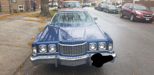 76 Ford Thunderbird
