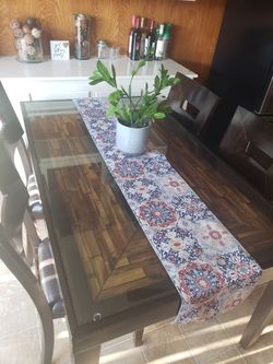 Comedor De 6 Sillas En Buenas Condiciones