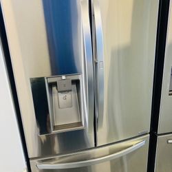 Lg French Door Stainless Refrigerator 