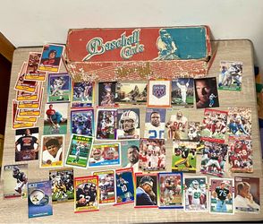 Vintage NFL Football Card Lot HOF Stars Barry Sanders Jerry Rice Warren Moon