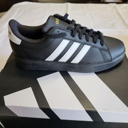 NEW* Adidas Grand Court 2.0 Shoes Black White Men's Size 10 Women's 8.5 with Box