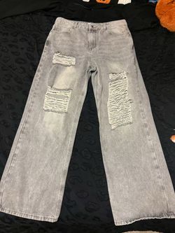 Gray Wide-Leg Jeans