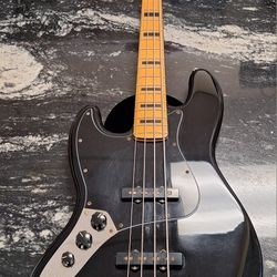 Fender Squier Classic Vibe Black Strung Lefty