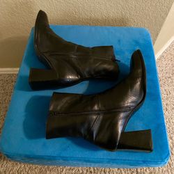 Women Balentino Leather Boots Size 8 $10