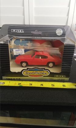 ERTL 1/43 Scale Classic Vehicles 1968 Pontiac GTO (1991)