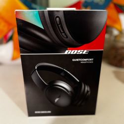 Bose Noise Canceling Quiet Comfort Headphones