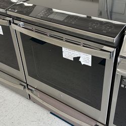 Profile 30 in. 4 Burner Element Smart Slide-In Induction Range in Fingerprint Resistant Stainless w/ Convection, Air Fry