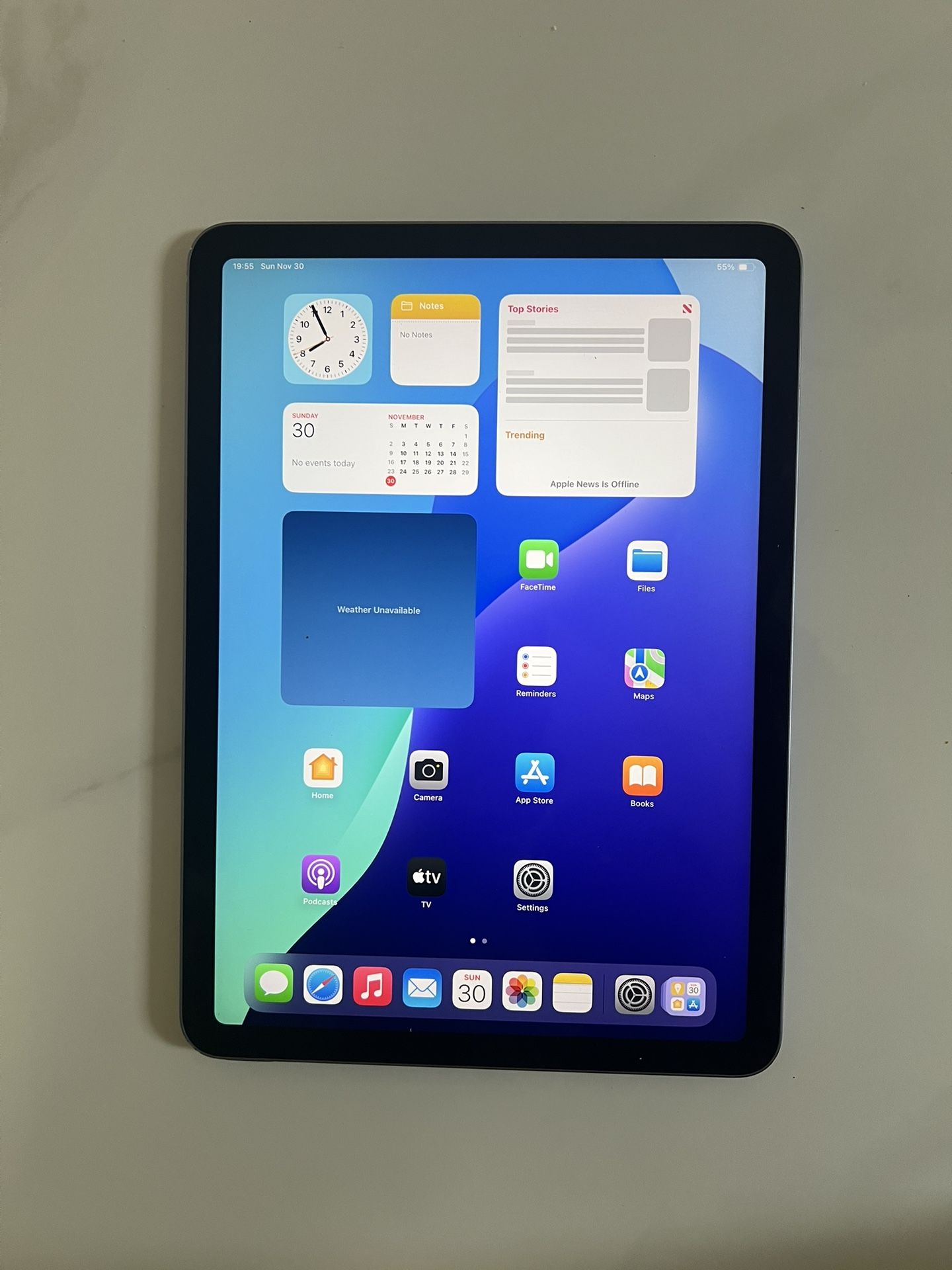 Apple ipad Air A2588 (5th Generation) 256gb