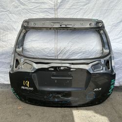 2019 Toyota RAV4 Tail Gate Shell