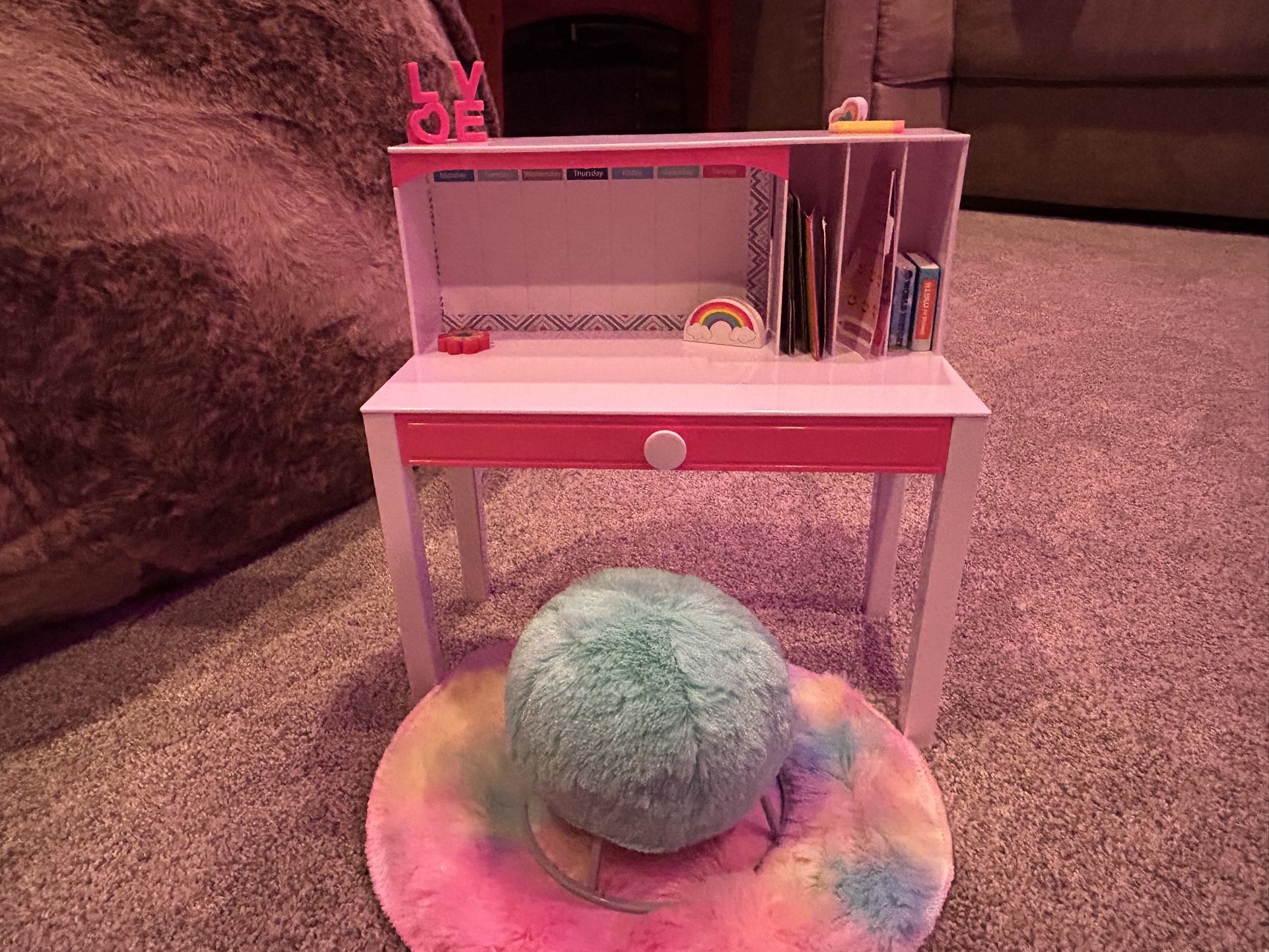 18 Inch Doll Desk