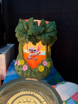 Wax warmer