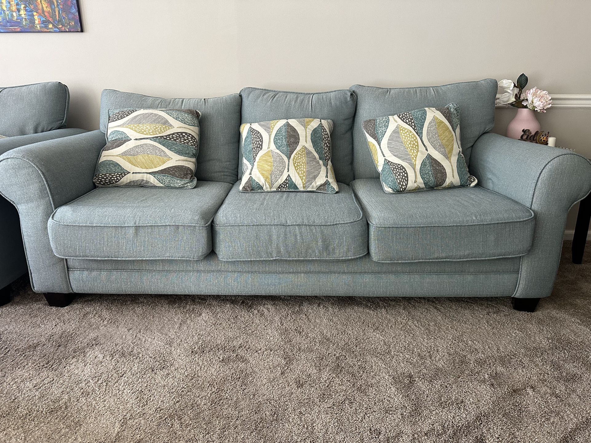 Comfortable 3 Seater Sofa