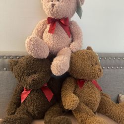 Valentine’s Day Bears