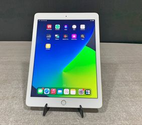 iPad Air 1, Wi-Fi Internet Access, Excellent Condition.