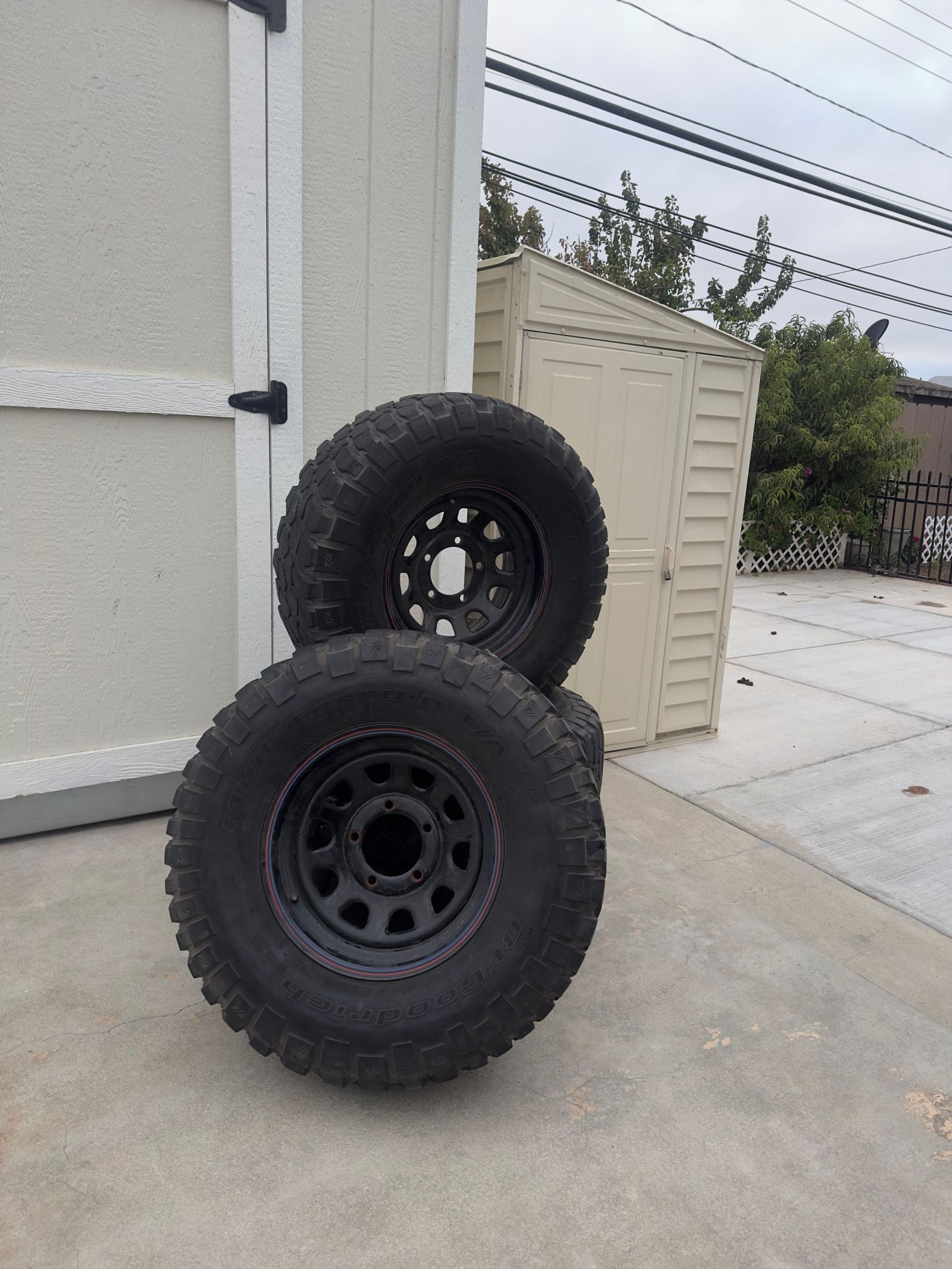 BFGoodrich KM2 31x10.50R15 on 5x5.5 wheels