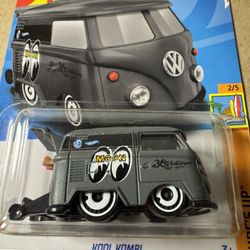  2022 SURF'S UP  Hot Wheels KOOL KOMBI 49/250
