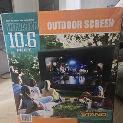 Inflatable Outdoor Screen 