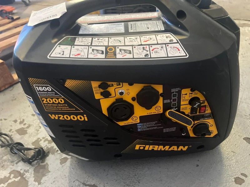 Firman 1600W Running / 2000W Peak Gasoline Powered Inverter Generator