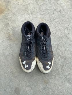 Under armour baseball cleats size 9.5 men’s