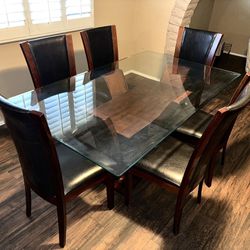 Dining Table Stand w/ Chairs