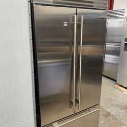 New Sub Zero 36” Built In French Door Fridge 