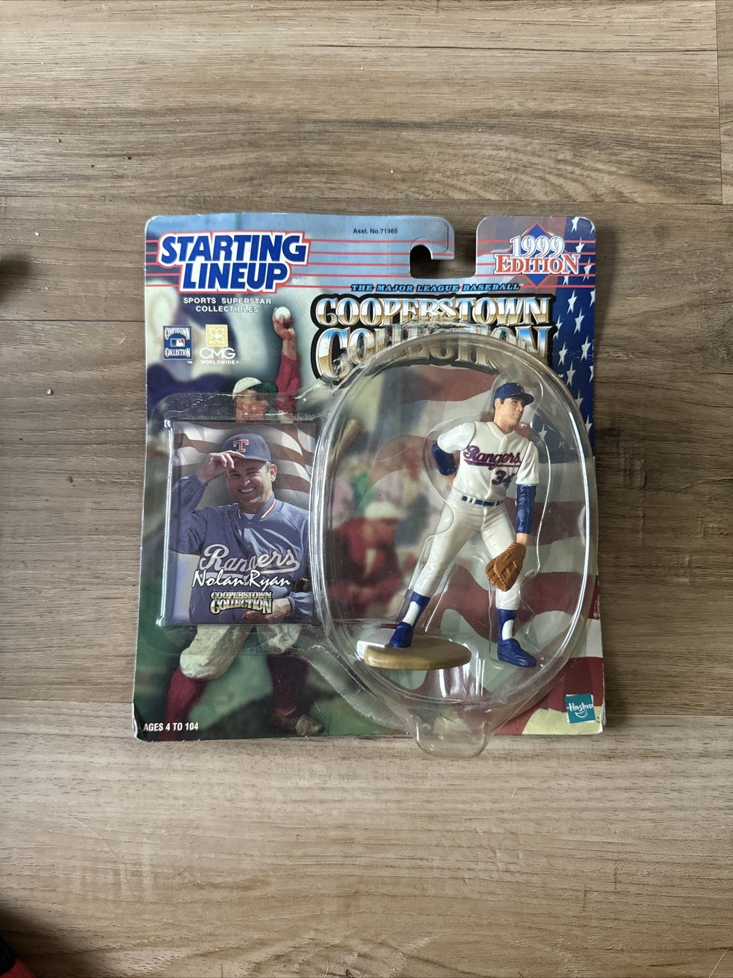 1999 Starting Lineup NOLAN RYAN Baseball Action Figure COOPERSTOWN COLLECTION