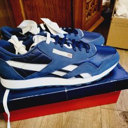 NEW Reebok CL NYLON Running Shoe FV1595 Size 15 with Box