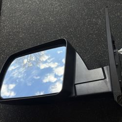 Toyota Tundra 2014-2021 Driver Side Mirror Heated