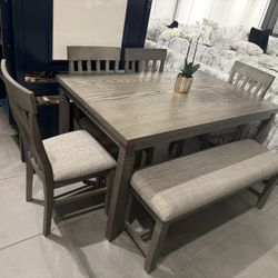 6pc Dining Set ‼️ Only $599‼️