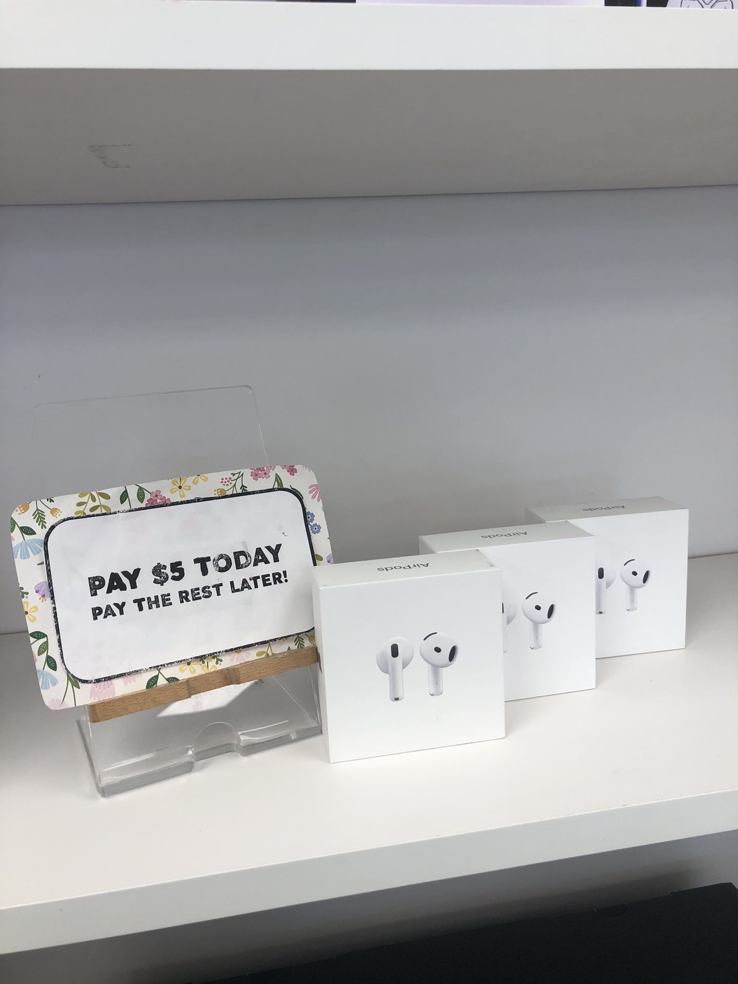 Apple Airpods 4th Gen Bluetooth Earbuds