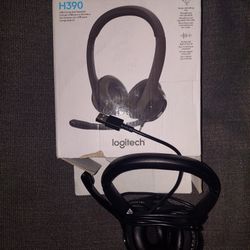 H390 headset.