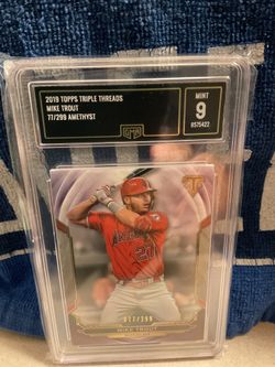 2019 Topps Triple Threads 77/299 Amethyst Mike Trout Gen. Mint 9