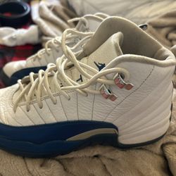 Retro 12 