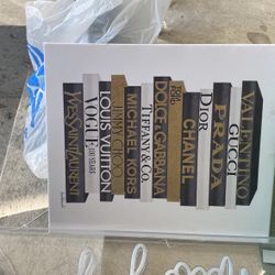 Decir For Beauty Room