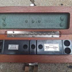 Instron Specimen Alignment Fixture Universal Precision Sample Centering Block