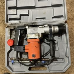 Chicago Hammer Drill
