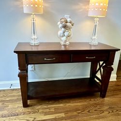 Nice Console Table With Drawers (excellent condition)