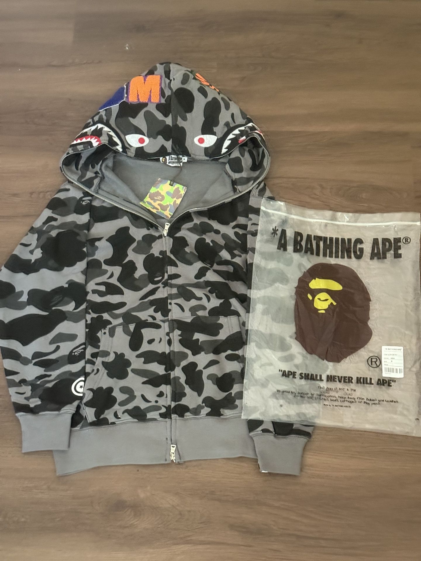 BAPE Shark Hoodie Grey Camo Zip Up Size [L or M]A Bathing Ape 🚚 FAST SHIPPING Dm for questions #Bape #SharkHoodie #Streetwear #Camo #Authentic