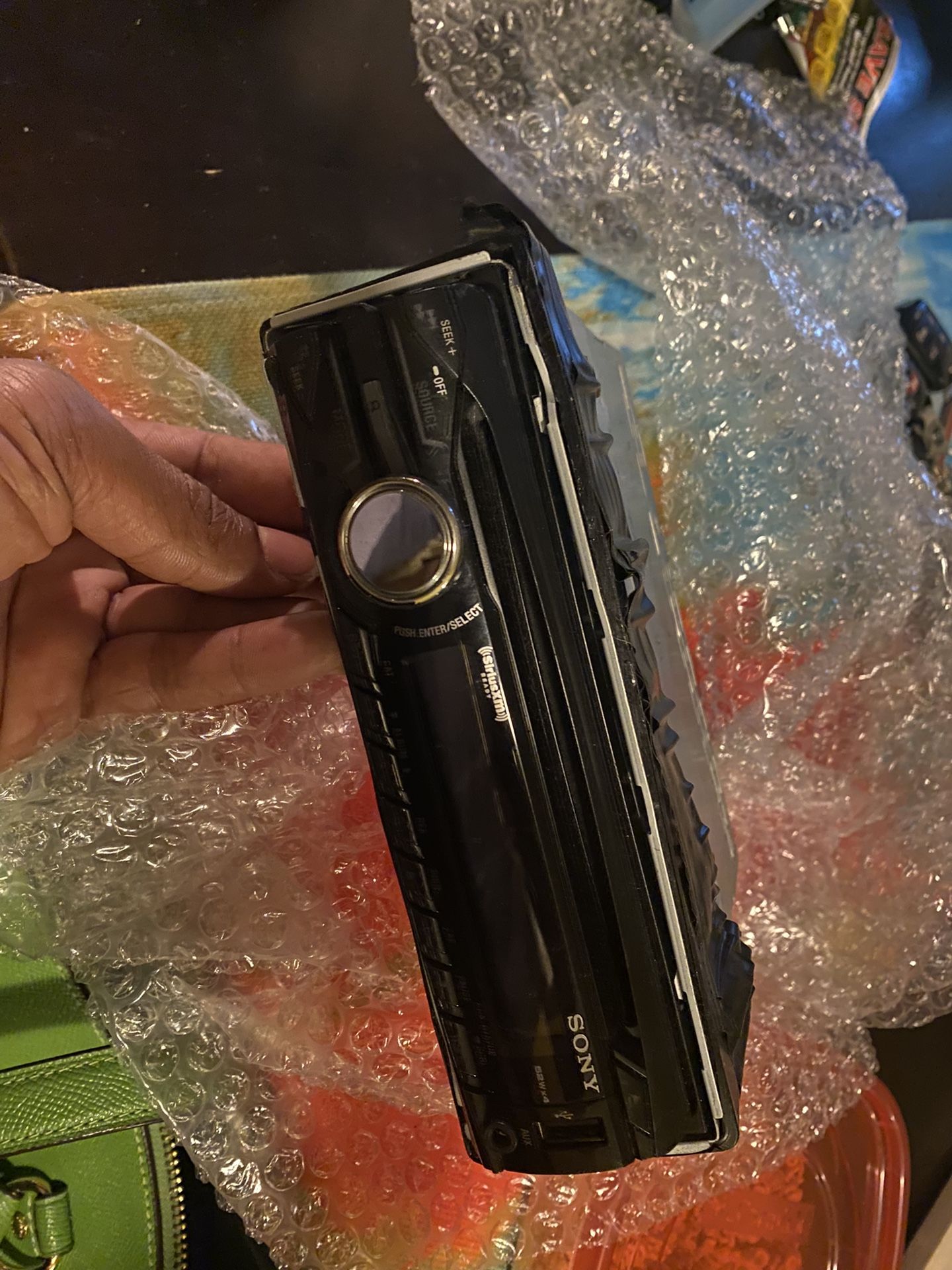 Cd Player , MP3 ,Bluetooth 