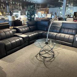 Power Leather Reclining Sectional With Power Headrest 100% 