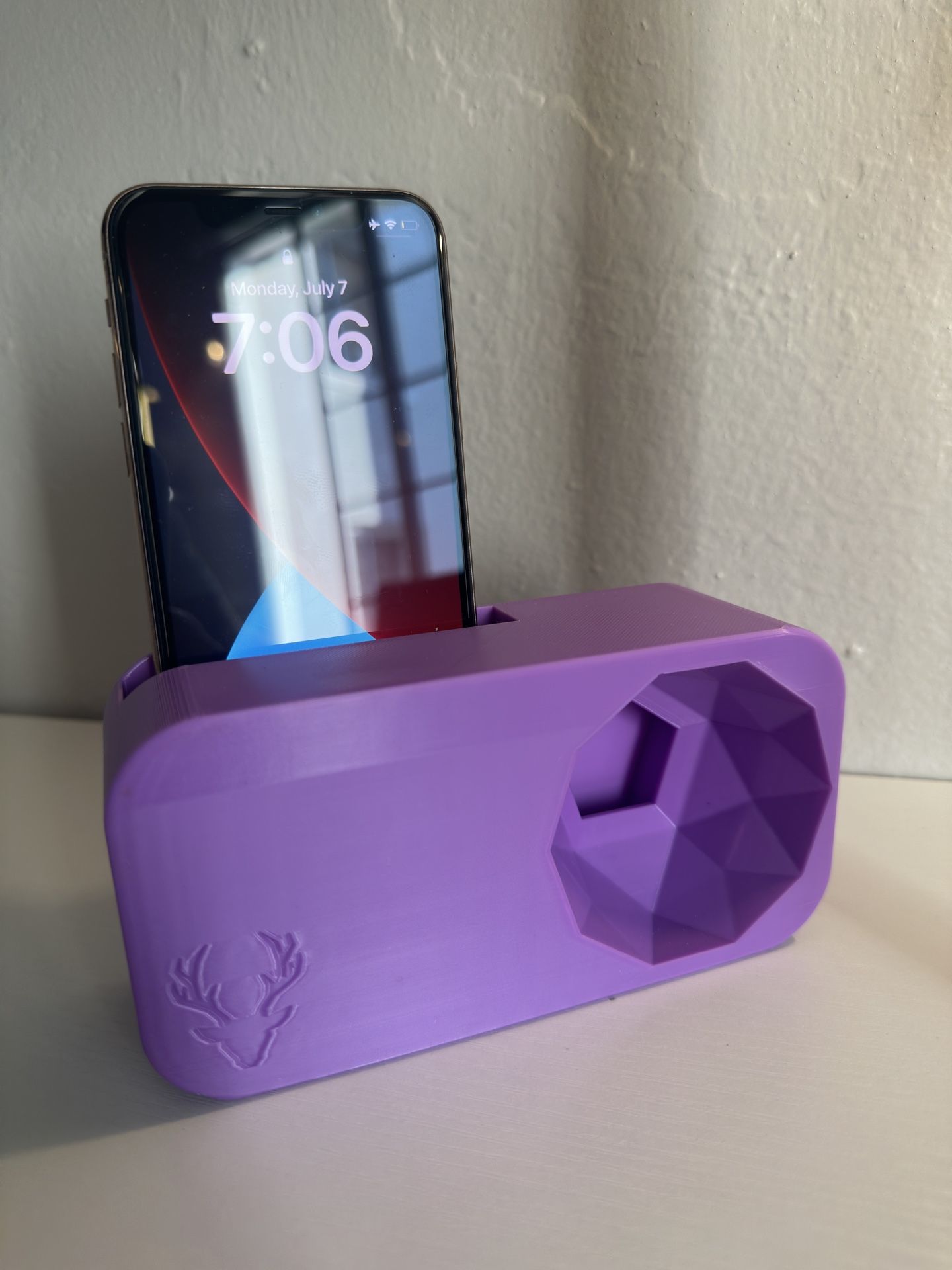 Purple Phone Stand Speaker Amplifier - 3D Printed Design