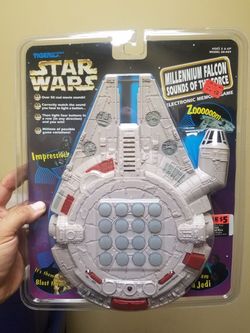 Star Wars 1997 Tiger Electronics Millenium Falcon