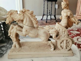 Beautiful Italian Roman Chariot Sculpture (11"x9") - Original Sticker