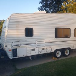 2005 Rv Toy Hauler Fun Runner