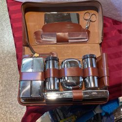 Vintage Men’s Traveling Kit 