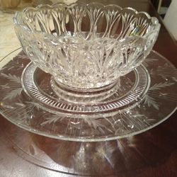 Crystal salad bowl and service plate