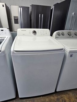 SAMSUNG WASHER MACHINE.  4.2 CAPACITY