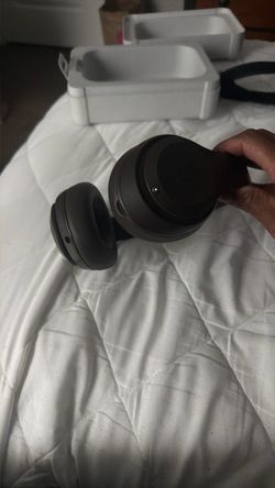 Beats Solo Wireless