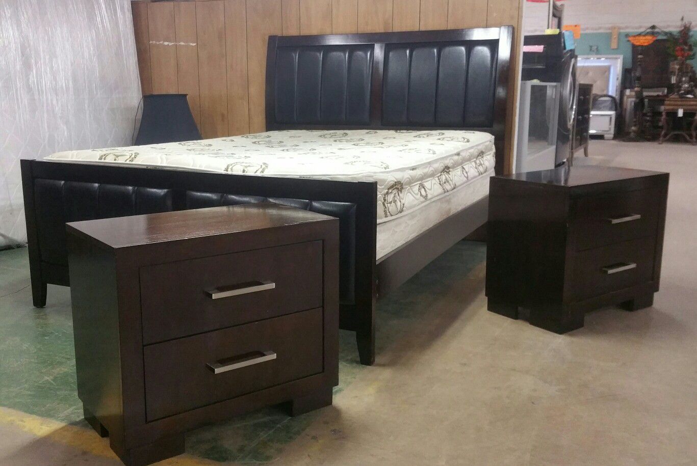 Queen bed frame and 2 nightstands
