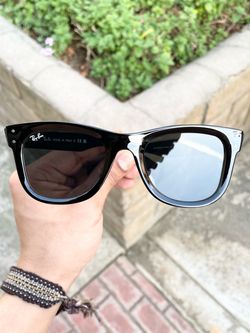New Ray Ban Sunglasses Reverse Wayfarer 0502 Black Size 53/20 Case Included